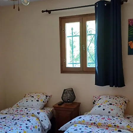 Sejour Detente Dans Avec Piscine Privee, Nature, Golf Et A Proximite بيت للعطل *