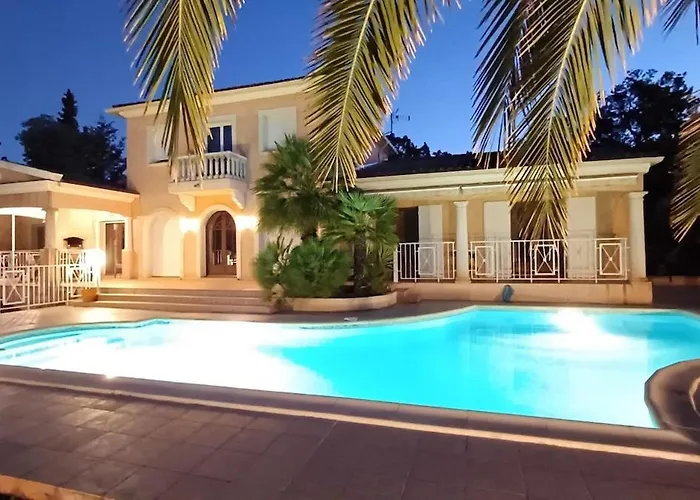 Feriehus Sejour Detente Dans Avec Piscine Privee, Nature, Golf Et A Proximite